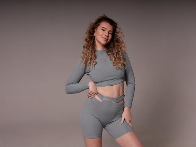 AlyaMorrison - Sexe cam en vivo - 16807166