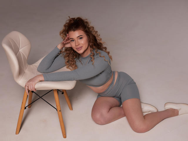 AlyaMorrison - Live porn &amp; sex cam - 16807206