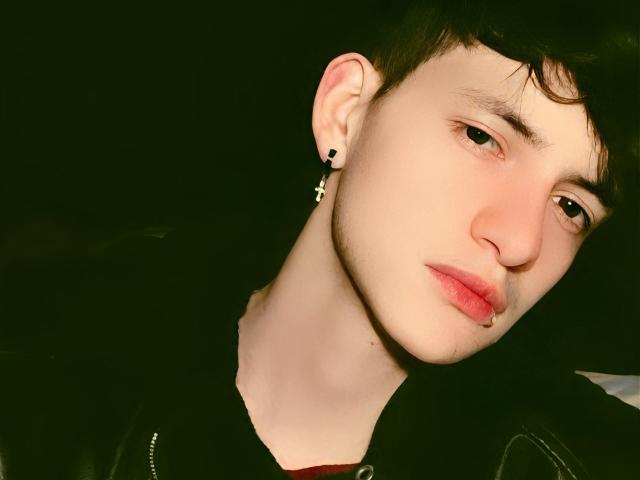 BastianLeonis - Live porn &amp; sex cam - 16809122