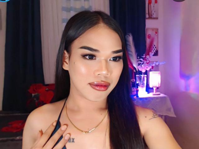 YvonneStastica - Live sexe cam - 16809706
