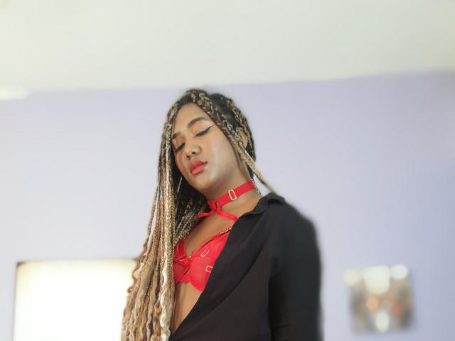 MichellColbin - Live porn &amp; sex cam - 16811614