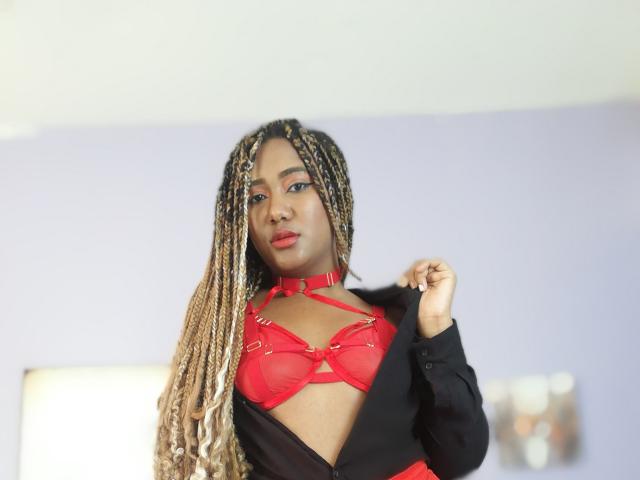 MichellColbin - сексуальная веб-камера в реальном времени - 16811646