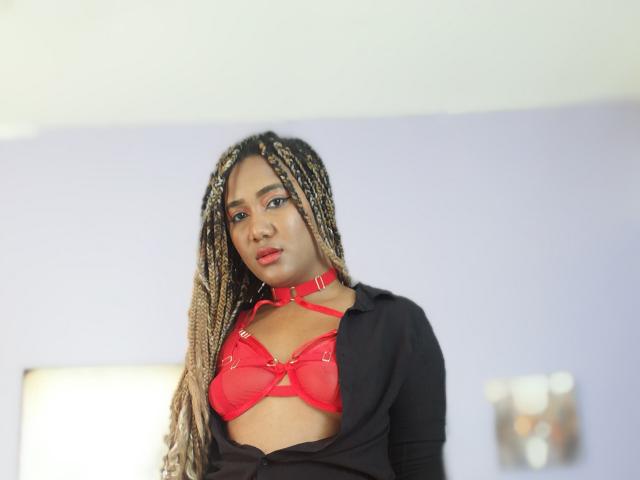 MichellColbin - сексуальная веб-камера в реальном времени - 16811650