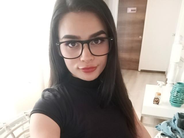 CharlotteBroown - Live sex cam - 16811982