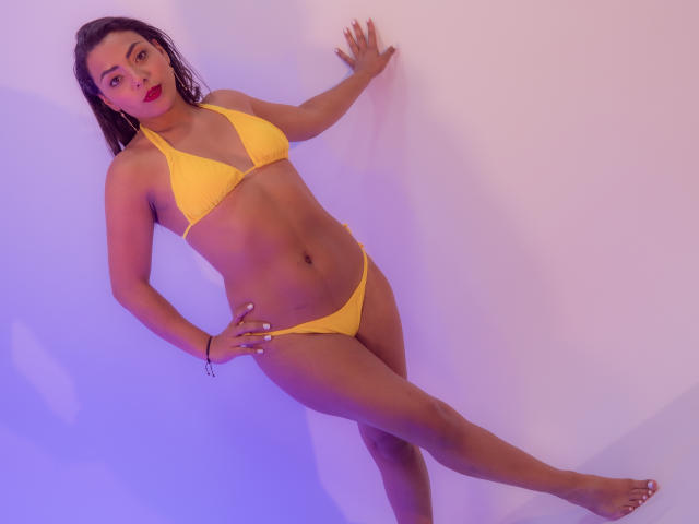 LucyReeds - Camera khiêu dâm &amp; quyến rũ trực tiếp - 16820758