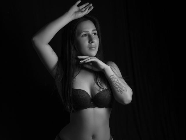 EmmilyPark - Live porn &amp; sex cam - 16831142