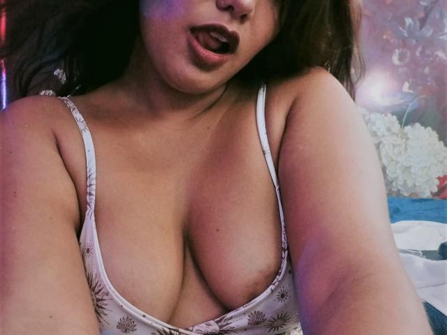 LucyDumont - Sexe cam en vivo - 16832374