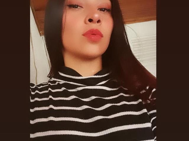 LizDiaz - Live porn &amp; sex cam - 16832822