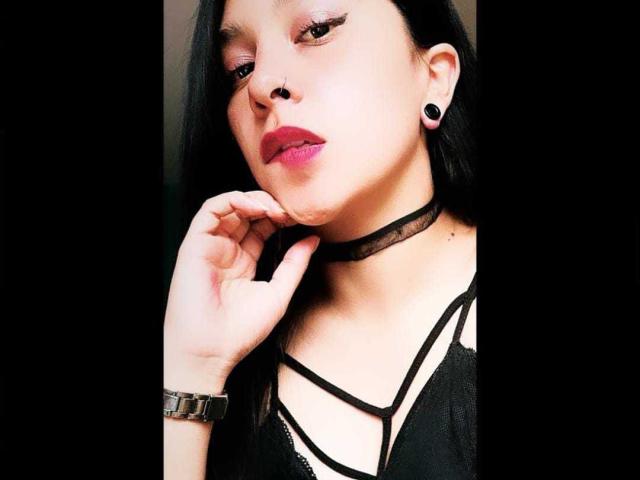 LizDiaz - Live porn &amp; sex cam - 16832930