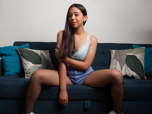 LilyHernandez - Sexe cam en vivo - 16840046