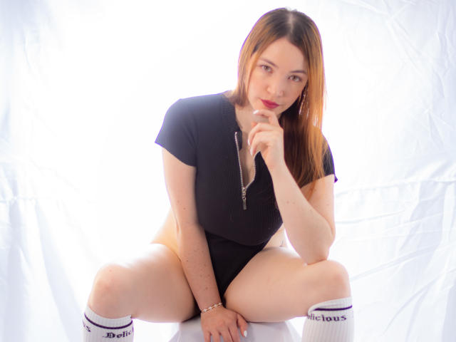 VictoriaLawrence - Live porn &amp; sex cam - 16842022