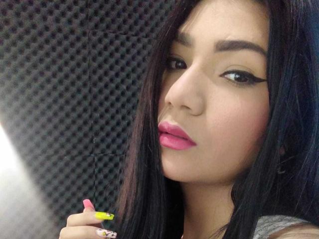 DayanTaylor - Live porn &amp; sex cam - 16842434