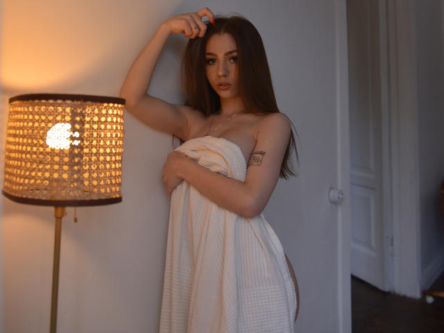 TessaHawkin - Live porno og sexkamera - 16850082