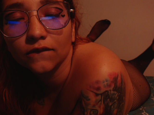 EireneChatonne - Live porn &amp; sex cam - 16851266