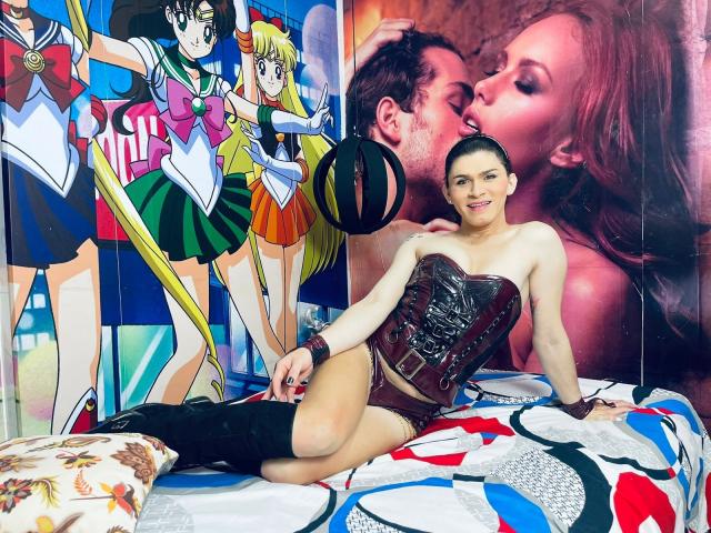 LaraSmithTs - Live porn &amp; sex cam - 16858874