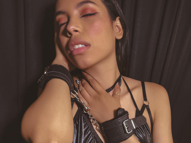 SophyWilliamss - Live porn &amp; sex cam - 16868630