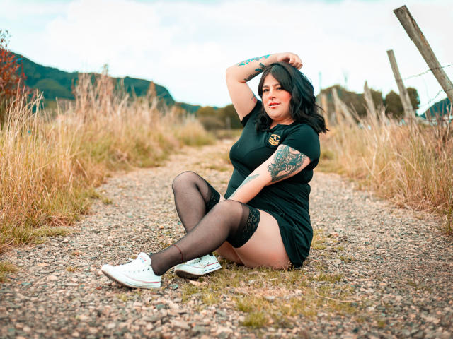 IsabellaRoshe - פורנו בשידור חי ומצלמת סקס - 16870294