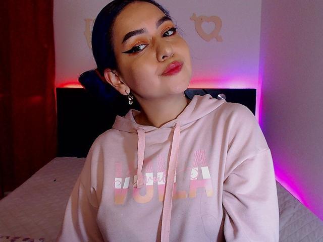 IrinaWeler - Porno na żywo i seks kamera - 16876470