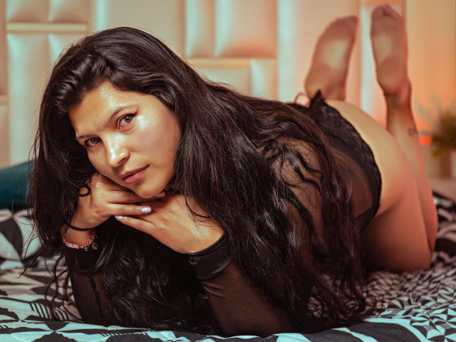 KristineFerrer - Live sex cam - 16879170