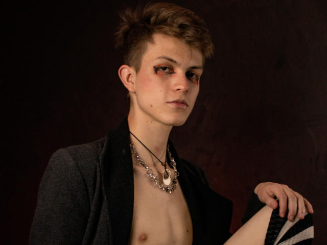 FrutiFantstico - сексуальная веб-камера в реальном времени - 16880522