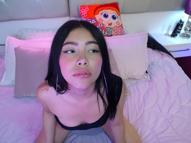 ZoeLourent - Live porn &amp; sex cam - 16882510