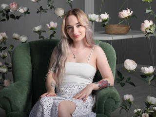 ValeryMiracle - Live porn &amp; sex cam - 16896934