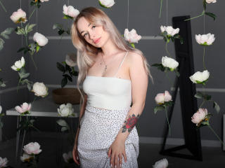 ValeryMiracle - Live porn &amp; sex cam - 16896970