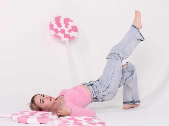 ValeryMiracle - Camera khiêu dâm &amp; quyến rũ trực tiếp - 16897078