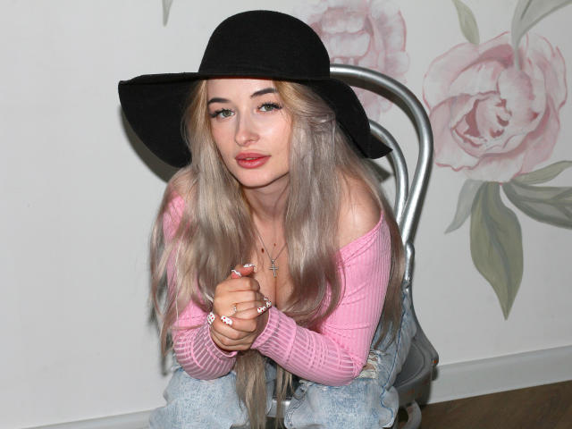 ValeryMiracle - Sexe cam en vivo - 16897086