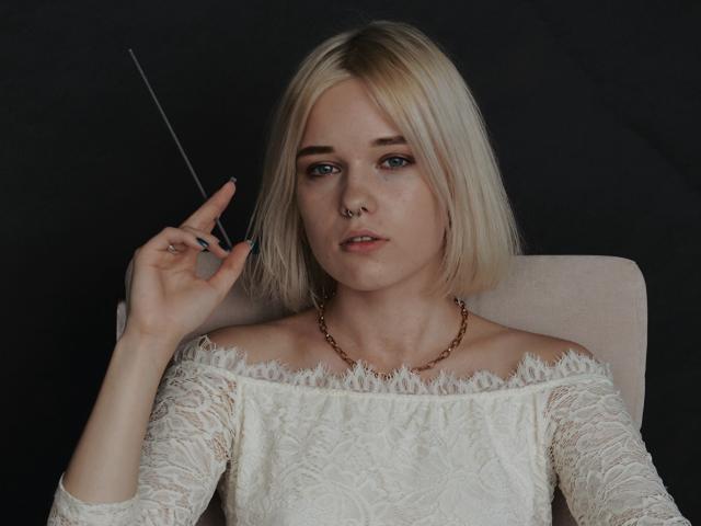 MikasaPrice - Live porn &amp; sex cam - 16902766