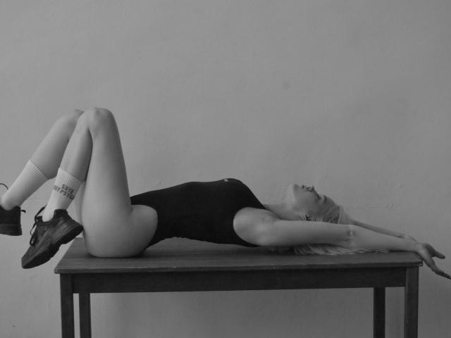 MikasaPrice - Sexe cam en vivo - 16902830