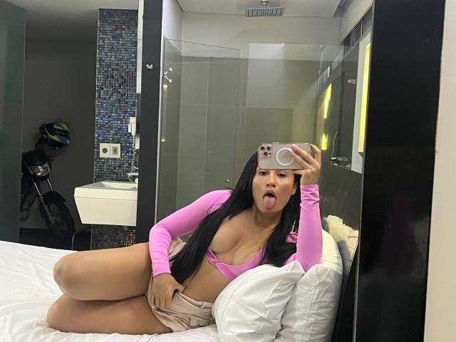 AshlyFerria - Live porn &amp; sex cam - 16904898