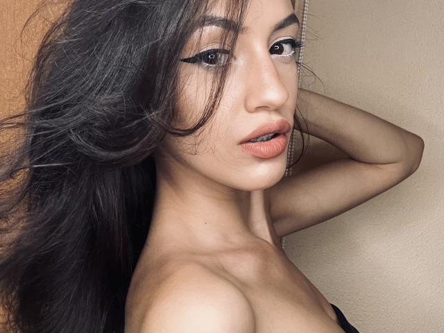 VievienneClemente - ライブポルノ&amp;セックスカム - 16905394