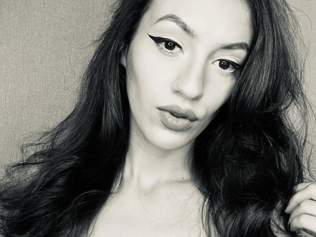 VievienneClemente - Live porn &amp; sex cam - 16905422