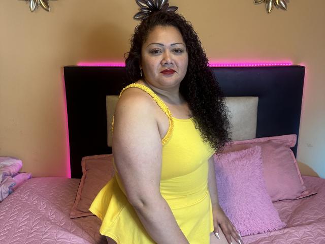 AdelBrown - Live porn &amp; sex cam - 16906262