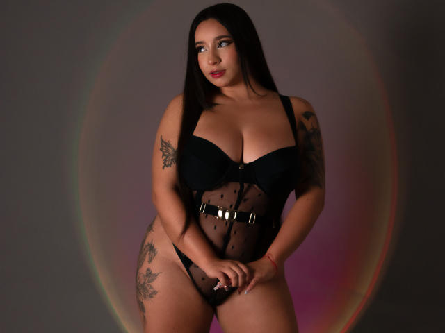 MiaSuarez - Live porn &amp; sex cam - 16907482