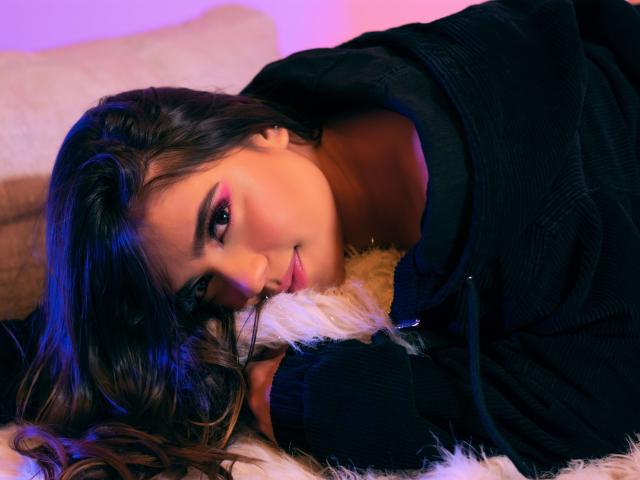 ManuelaWills - Live porn &amp; sex cam - 16909394