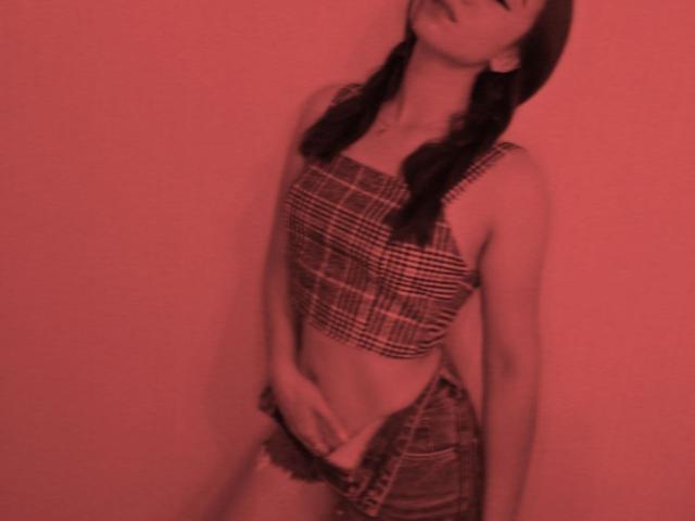 AlinaXRose - Sexe cam en vivo - 16910174