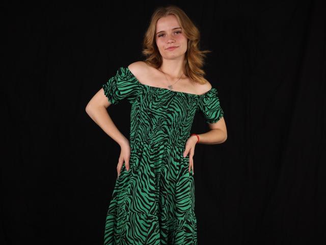 MargaritaKis - Live Sex Cam - 16915994