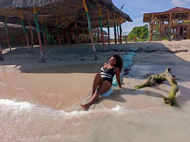 CaroldelaTorre - Camera khiêu dâm &amp; quyến rũ trực tiếp - 16916922