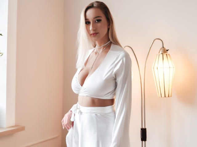 EvaMilais - Live sex cam - 16920334