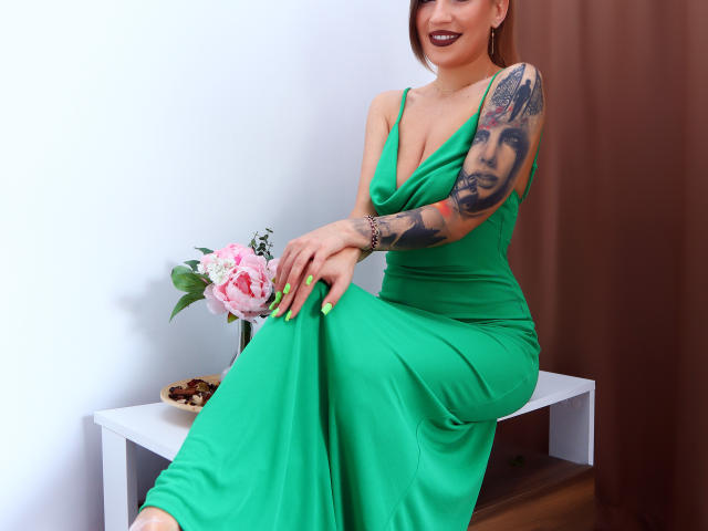 RanyaYazim - Live porn &amp; sex cam - 16924894