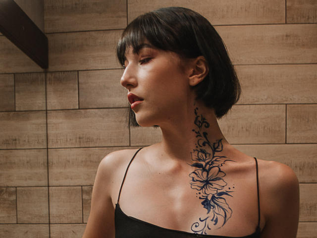 AgathaWell - Live porn &amp; sex cam - 16928426