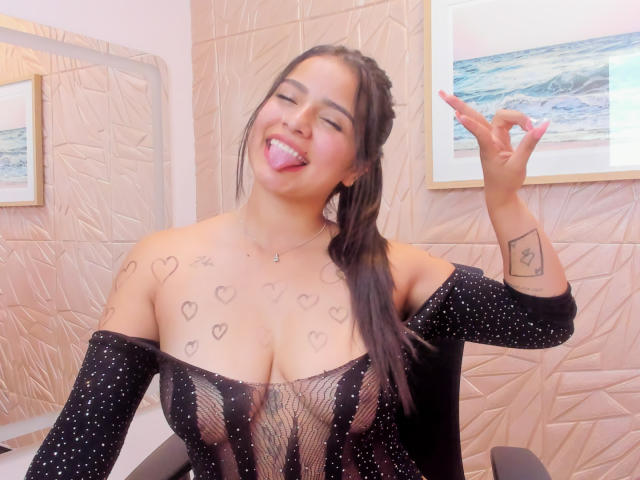 JazminMartina - Porno na żywo i seks kamera - 16932422