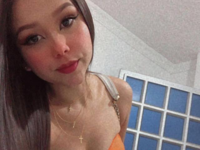 LilaLutz - Live sexe cam - 16932894