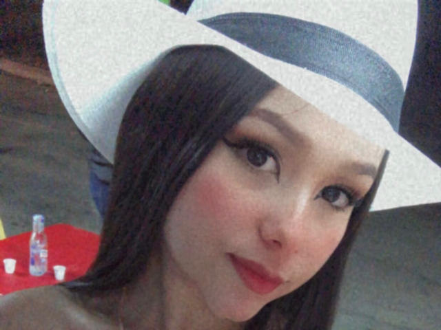 LilaLutz - פורנו בשידור חי ומצלמת סקס - 16932954