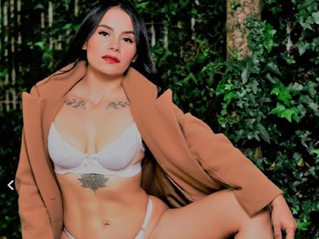 LiaSaenzs - Live porn &amp; sex cam - 16939570