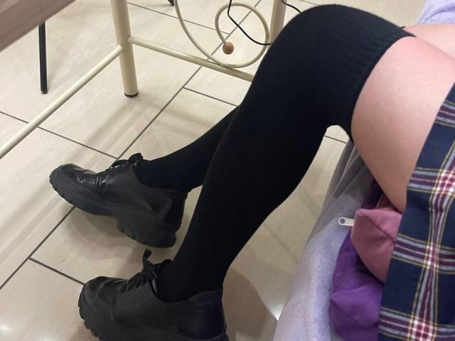 Ellison - Live sex cam - 16943646