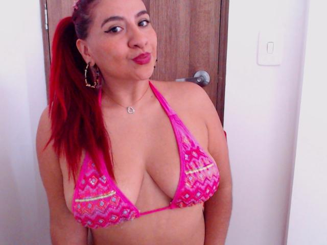 NahelaBigMelonsX - Sexe cam en vivo - 16948066