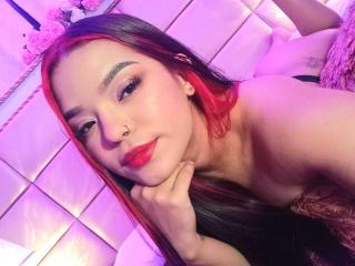 EmiilyBrowm - Live sex cam - 16948738